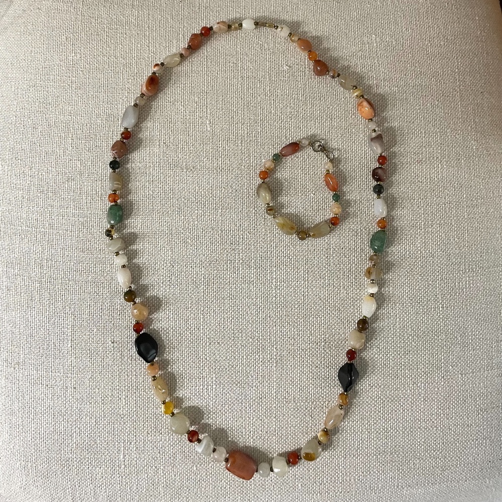 Vintage 1960's Thailand Boho Bead Agate Necklace and Bracelet Set
